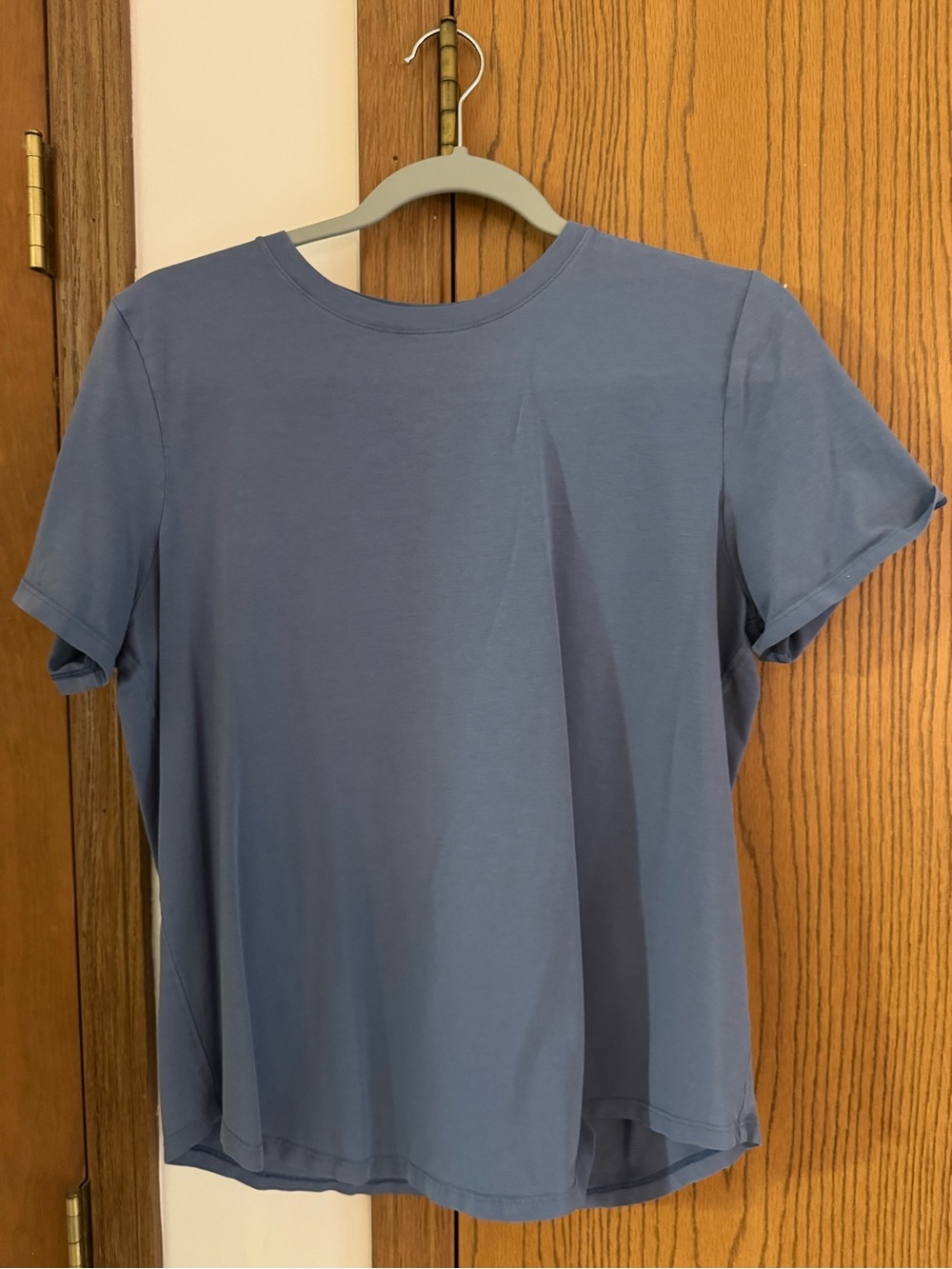 lululemon athletica Short Sleeve Crewneck Tee in Dusty Blue